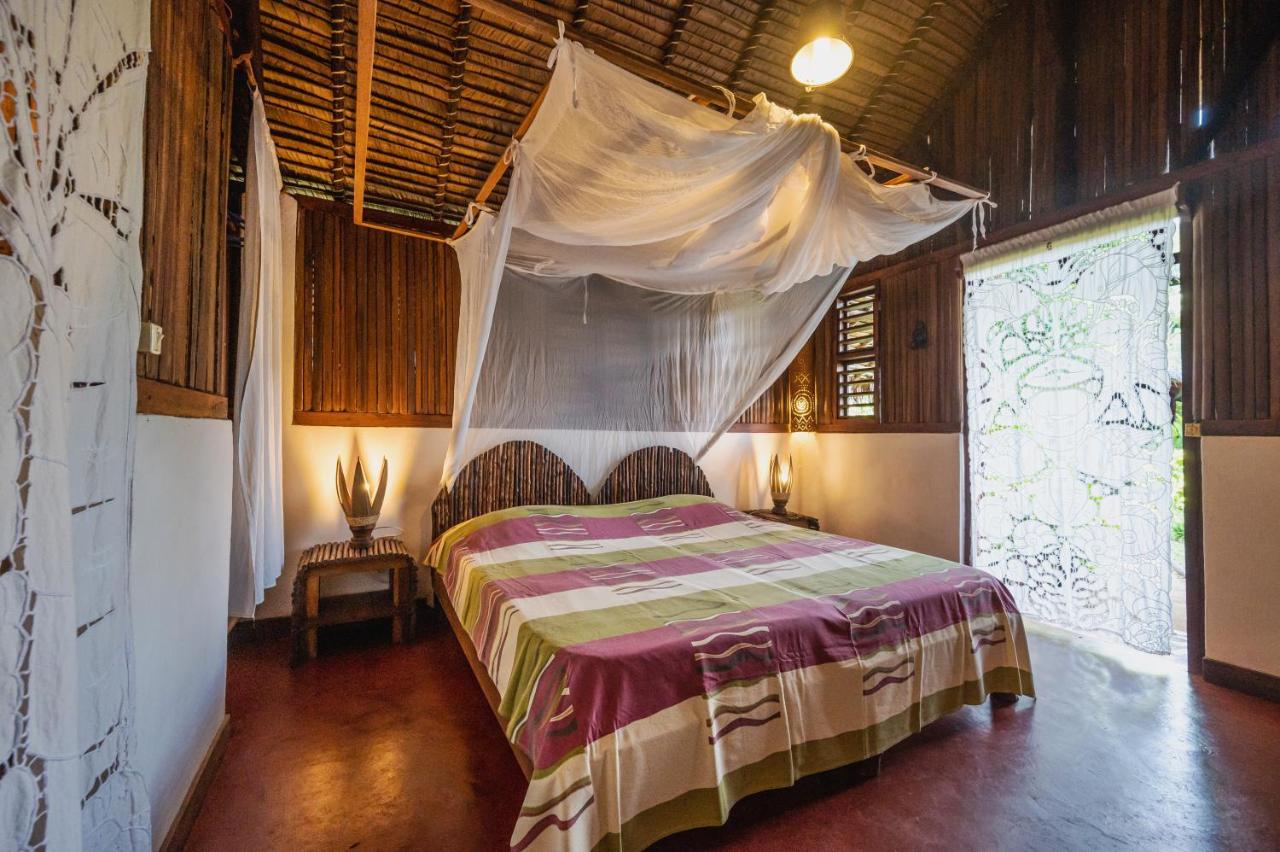 Sakatia Lodge Ampasimena Exteriér fotografie